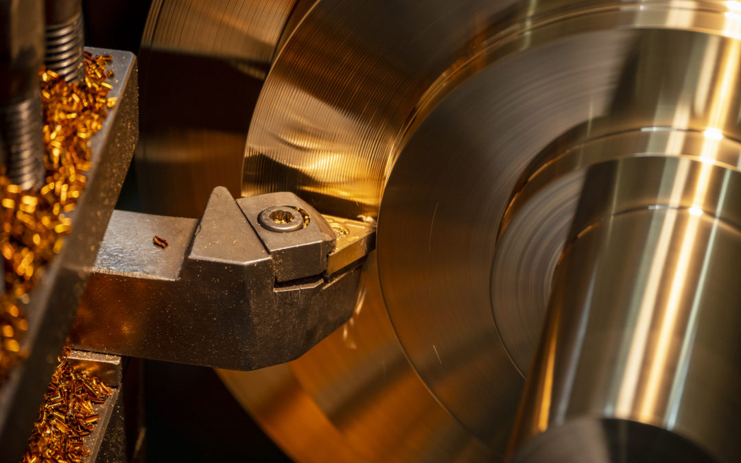 9 Causes of Lathe Tooling Wear and How to Minimize Each